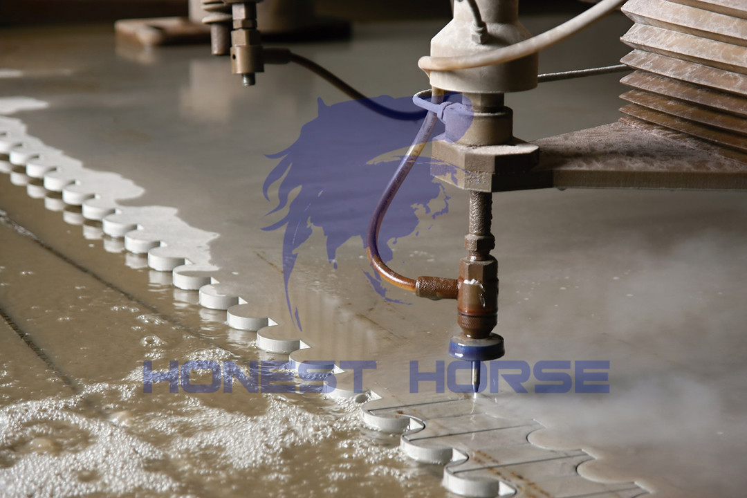 The advantages of honest horse garnet sand in waterjet cutting